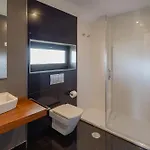 Ξενοδοχείο A (adults Only)