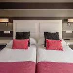 Ξενοδοχείο A (adults Only) 2*