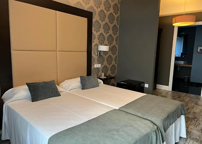 酒店 A (adults Only)