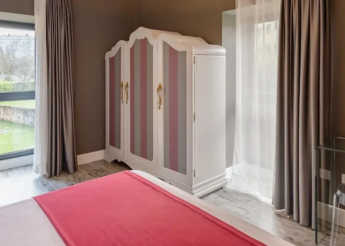 A (adults Only) 2* Баррейрос